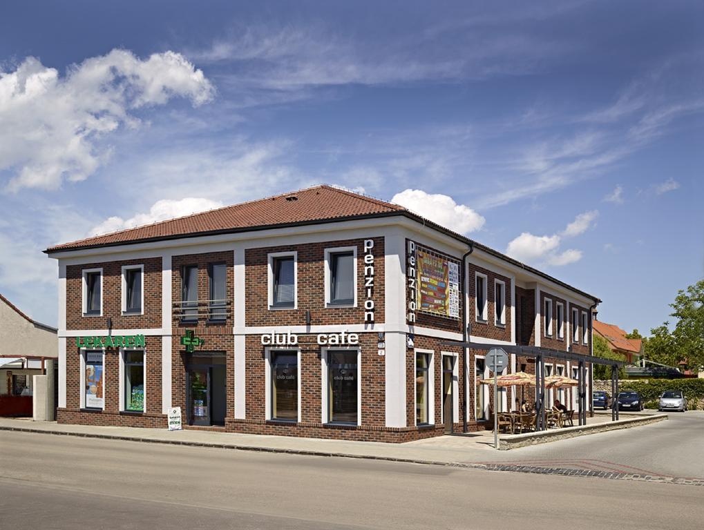 Penzion Club Skalica Exterior foto